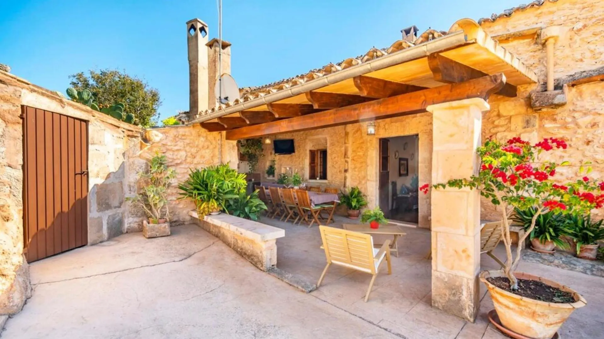 Son Gabriela Villa Llucmajor  0*, Llucmajor (Mallorca) Spain
